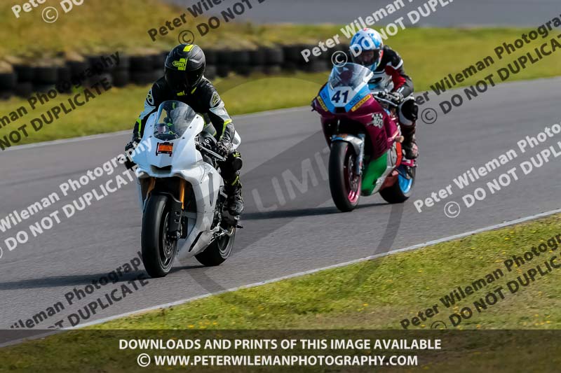 PJM Photography;anglesey no limits trackday;anglesey photographs;anglesey trackday photographs;enduro digital images;event digital images;eventdigitalimages;no limits trackdays;peter wileman photography;racing digital images;trac mon;trackday digital images;trackday photos;ty croes